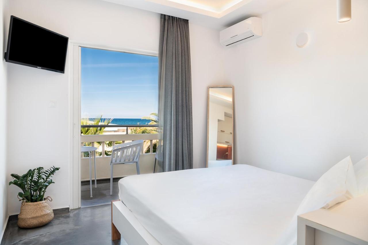 Tropicana Beach Resort Stalós 외부 사진